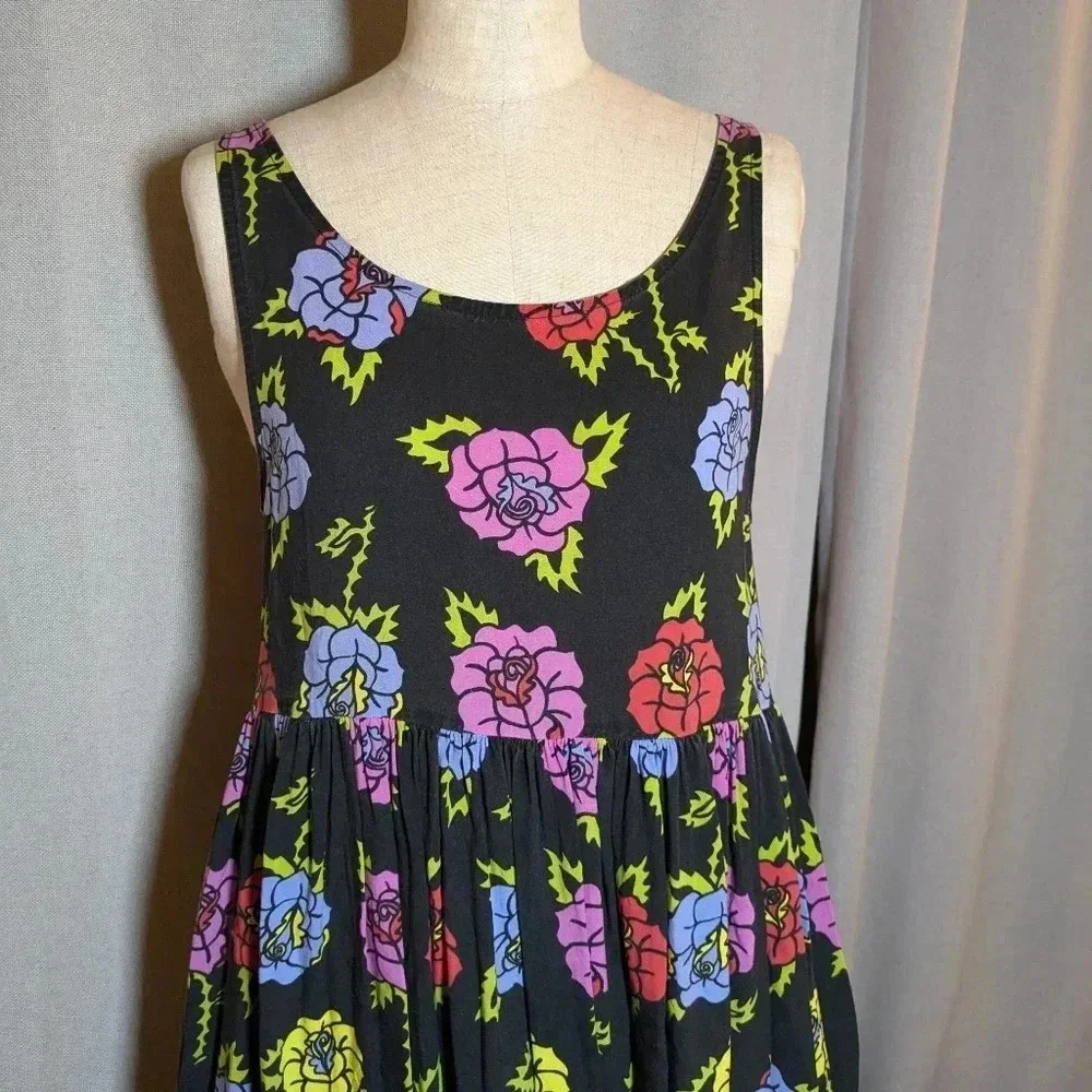 Nooworks Naomi Dress  Roses Black Midi Printed Sleeveless XS